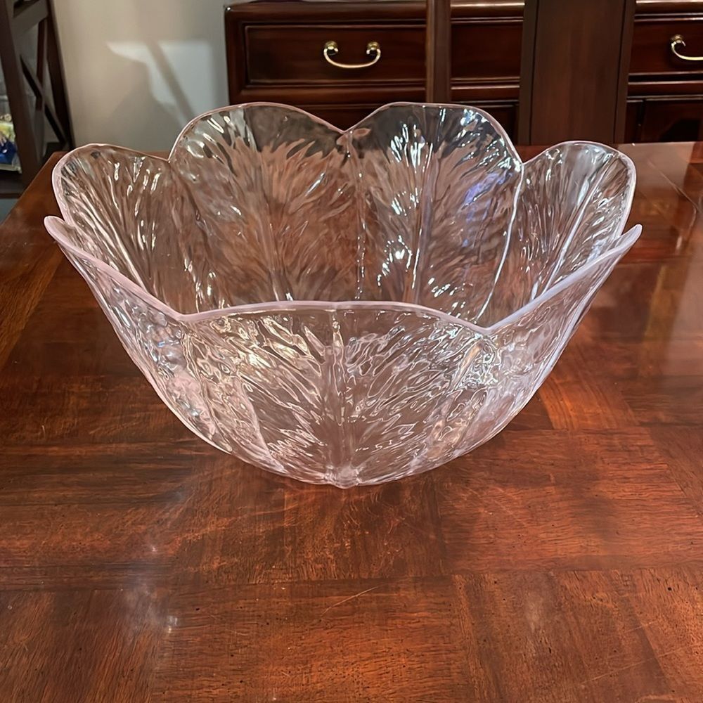 14" Extra Large Lucite Acrylic Clear Salad Bowl Patterned Leaves Punch